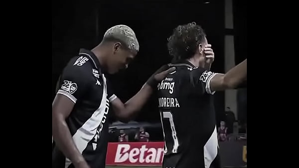 Gostosa do sul vai pro rj e leva pau 