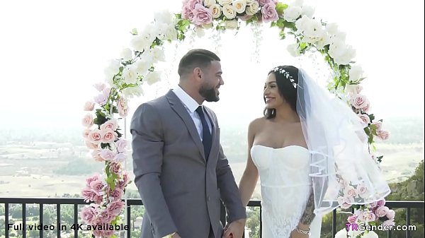 Play MP4 - Tranny Bride Eva Maxim And Her Husband