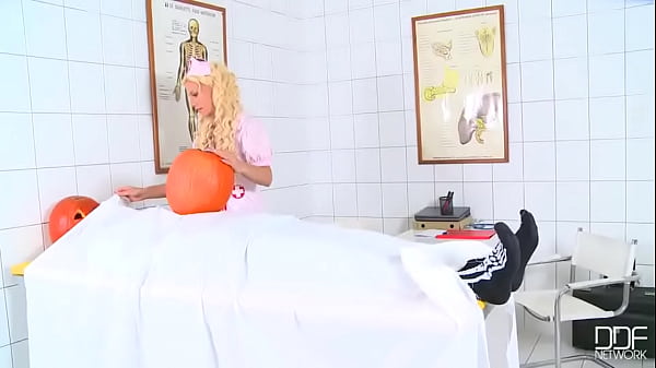 Hot nurse'_s Halloween blowjob