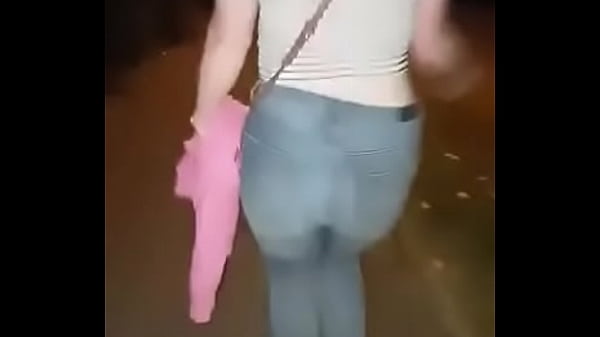 trim.73667F08-8862-4BC5-8E64-E62124846EFF.MOV 