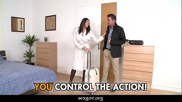 Play MP4 - A motel turns into a voyeur paradise