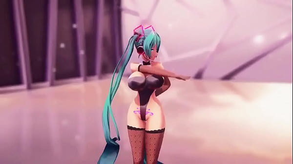 Miku Dances With Her New Clothes thumbnail