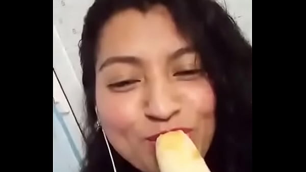 Play MP4 - Mamando platano