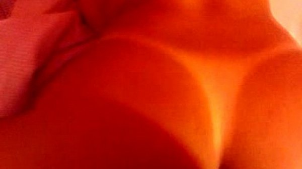 Nonton Yazanay La Mamadora De Guevo thumbnail