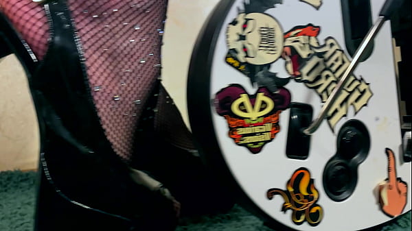 Nonton Cute Bitch With A Plug In The Ass Gently Fingering Tight Vagina With Vibrator On Camera thumbnail