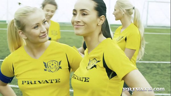 Play MP4 - Private&period;com - Ana Rose & Cayla Lions Do Locker Room Orgy&excl;