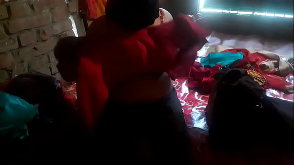 Play MP4 - Indian Hot MILF Bhabi