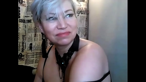 Charming mature cocksucker .!. ))