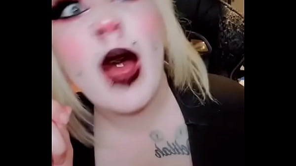 I regret dying my hair red now i could do cute makeup if i was blonde still 