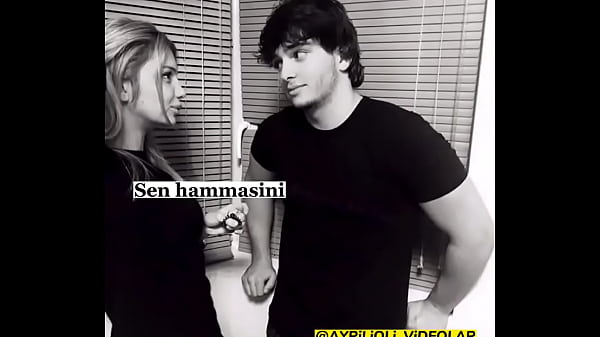 Nonton She Loves Big Dick thumbnail