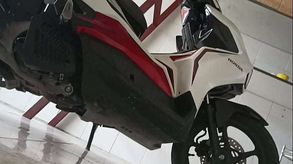 Video x&aacute;c minh 