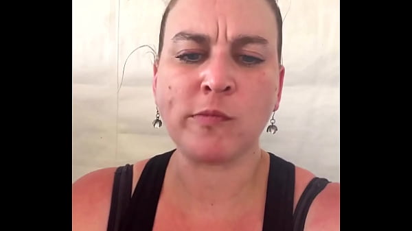 Jfc these egg rolls are delicious spinach artichoke and crab rangoon