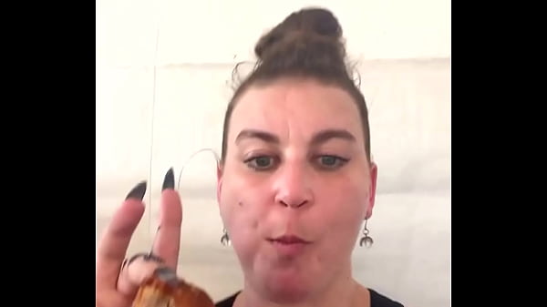 Jfc these egg rolls are delicious spinach artichoke and crab rangoon 