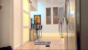 Sexy nerd bella returns to metromammis while her husband is at work 