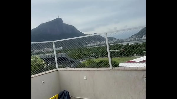 Fiz o safado gozar gostoso na minha buceta 