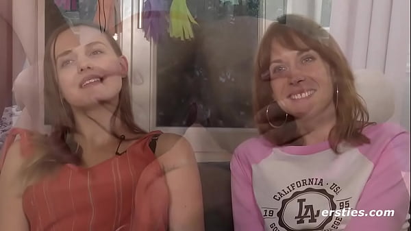 Play MP4 - Lesbians Enjoy Each Other's Pussies