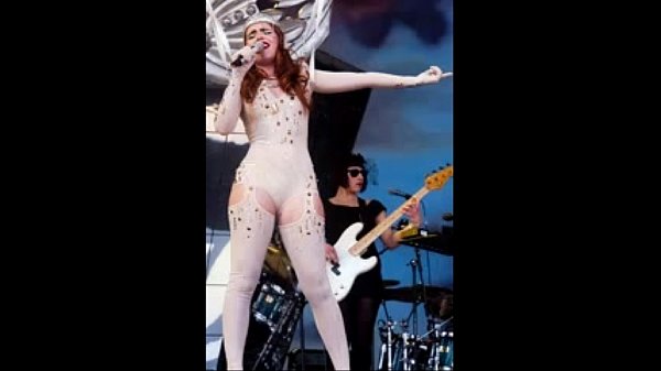 Paloma Faith - SEXY slideshow