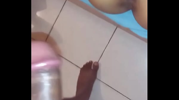 Play MP4 - Yailin sexo anal dame duro que me duele el culo compadre