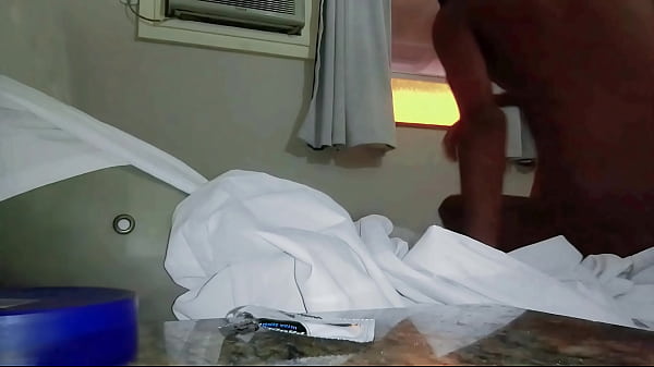 Fez 18 Anos E O Presente Dele Foi O Cuzinho Da Travesti Rabuda Bbw thumbnail