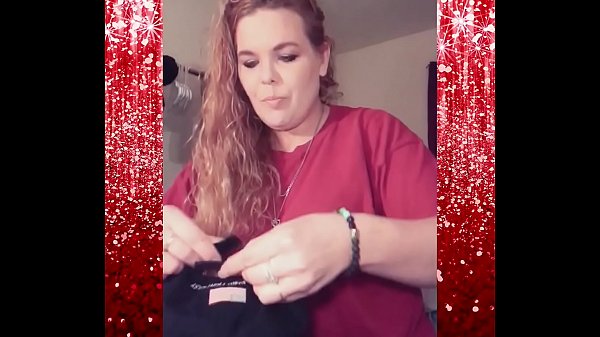 Play MP4 - Getting ready to go to Walmart&excl;&excl;