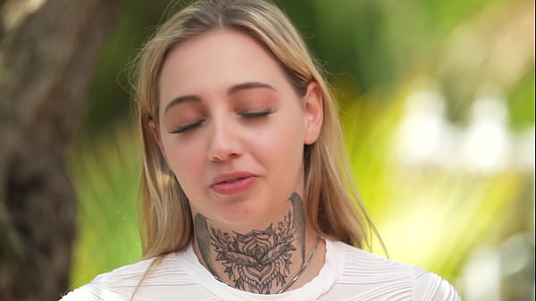 Ils se tapent des auto stopeuses 