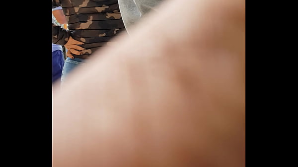 Play MP4 - linda mujer culona jeans 1