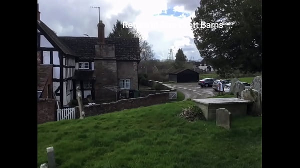 A holiday away in United Kingdom. - Crossdressers Johanna Clayton in various animated still poses. 