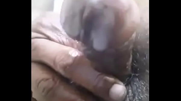 Me masturbo para mi sobrina