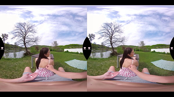 Lustreality outdoor sex date with curvy babe vrporn