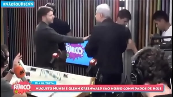 T&iacute;tulo para a emissora 