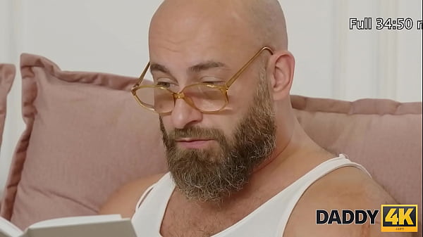 Play MP4 - Underhanded and Sexy Tactics