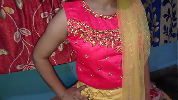 Play MP4 - शादी मे आयी लड़की&period;&period;