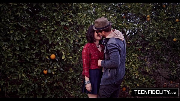 Play MP4 - TEENFIDELITY Yhivi Gets Her Hairy Hipster Pussy Creamed