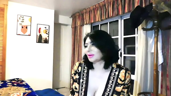 Nonton Viene Al Castting De La Reina Del Anal Y Me Taladra El Culo Con Una Durisima Poronga thumbnail