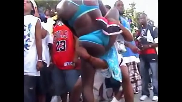 Play MP4 - Miami Carnival 2&period;&period;2 I Lawless on the Parkway&excl;