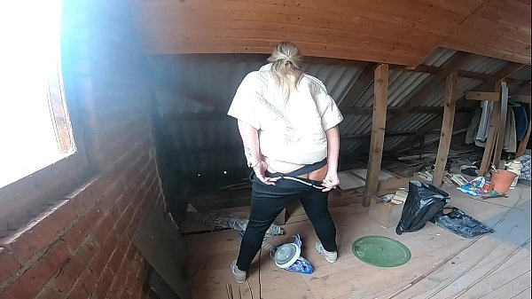 Play MP4 - Family weekend on Ferm&period; Mommy undress