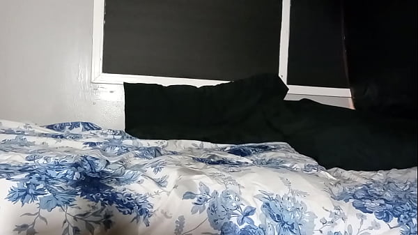 Play MP4 - Happy Saturday everyone&excl;just a little assplay before bedtime&comma;hope you like