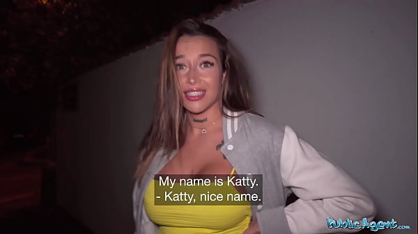 Play MP4 - Public Agent Thick big ass Latina slides it on a big dick