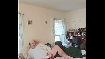 Play MP4 - Elf watching