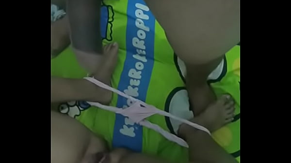 Puas banget dapat_memek istri temanku