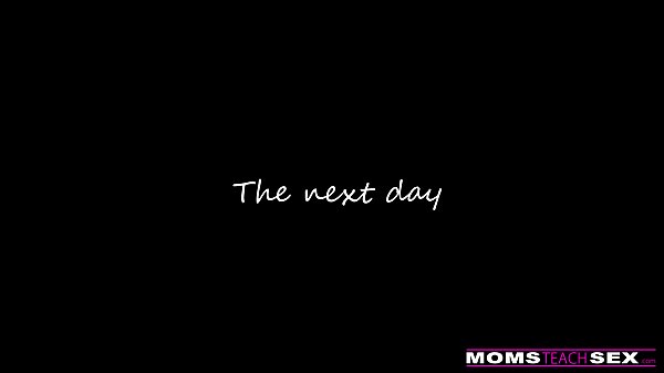 Play MP4 - "For Somebody Who Doesn't Want It You're Pretty Hard" Step Mom Vday 3some