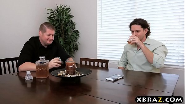 Play MP4 - Amazing wife is thrill seeking cheater with sick curves