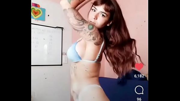 PUTITA DE INSTAGRAM
