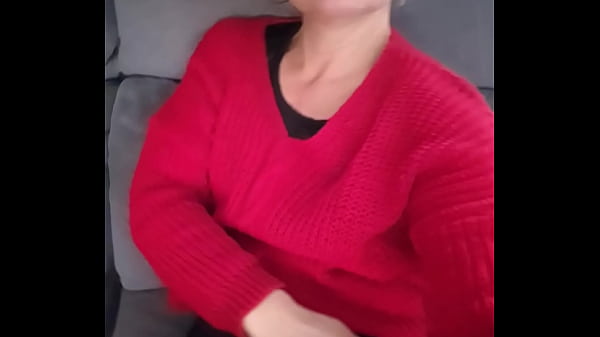 Sophie mature cochonne qui aime la bite 