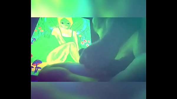 Masturbating_under black light