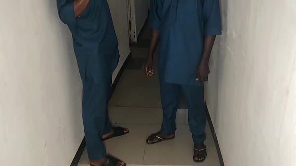 Nonton African Men Fuck A Cheating Mistress To Stupor thumbnail