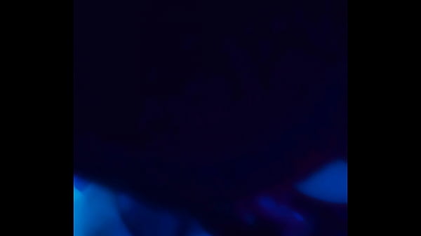 Play MP4 - Sharon dando una rica mamada de verga&comma; facial garganta profunda mexicana chupando verga y huevos a su esposo&comma; chichona muestra sus pezones perforados y si piercing es muy sexy panocha y tetas con pier