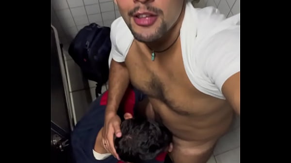 Fazendo banheir&atilde;o 