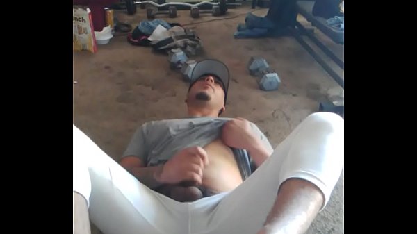 Play MP4 - Gay boy playing solo