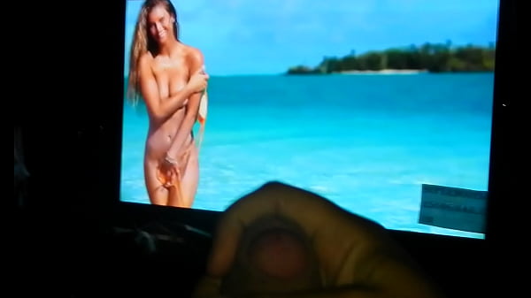 Nonton Nina Agdal thumbnail
